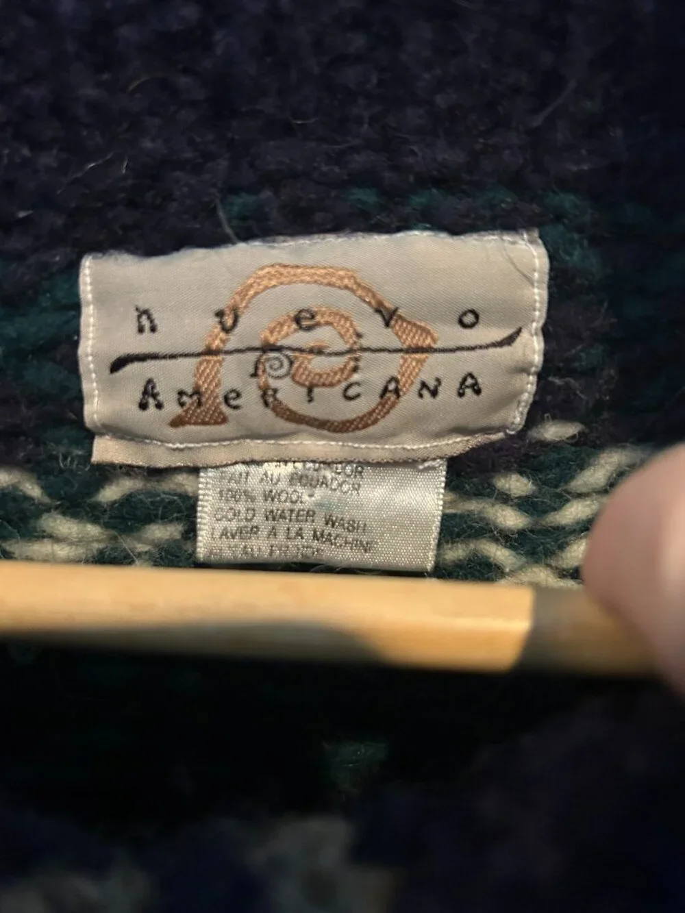 Nuevo Americana 100% Men’s Wool Sweater - Picture 4 of 10